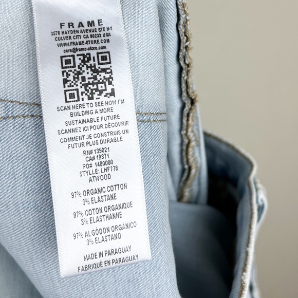 FRAME Denim Le High Flare Jeans in Atwood Light Wash Blue - Picture 14 of 16